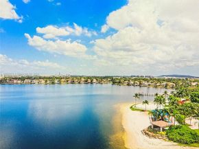 11161 NW 71st St, Doral FL 33178