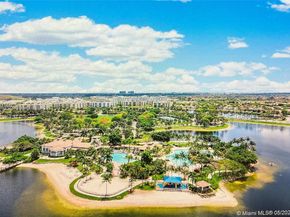 11161 NW 71st St, Doral FL 33178