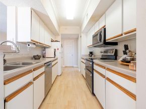 11700 SW 2nd St 13202, Pembroke Pines FL 33025