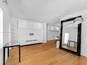 646 NE 83rd St, Miami FL 33138