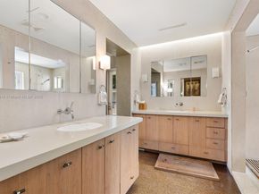 2500 Mercedes Dr, Fort Lauderdale FL 33316