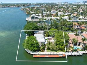 2500 Mercedes Dr, Fort Lauderdale FL 33316