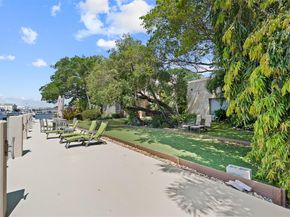 2500 Mercedes Dr, Fort Lauderdale FL 33316