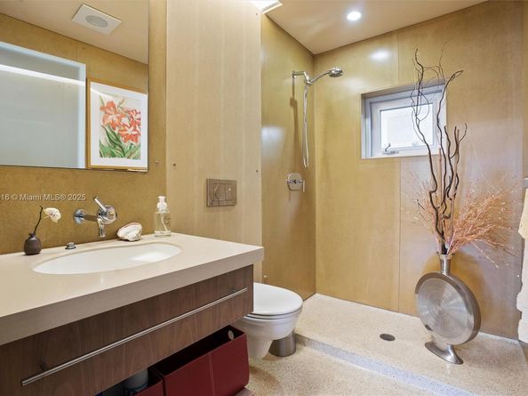 2500 Mercedes Dr, Fort Lauderdale FL 33316