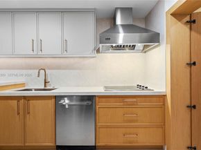 3320 SW 121st Ave, Davie FL 33330