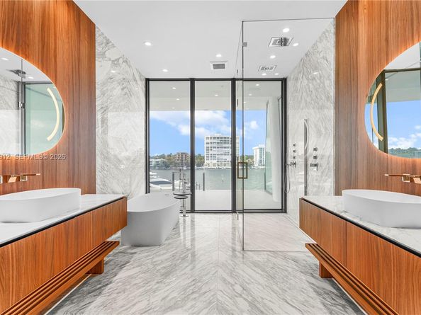 5 Grove Isle Dr S303, Coconut Grove FL 33133