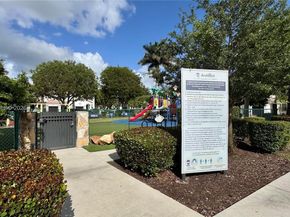 7876 NW 109th Path, Doral FL 33178