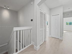 7876 NW 109th Path, Doral FL 33178