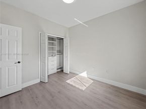 7876 NW 109th Path, Doral FL 33178