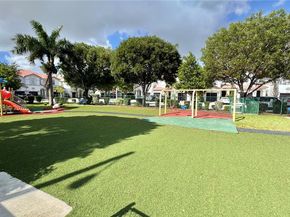 7876 NW 109th Path, Doral FL 33178