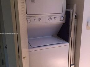 111 E Flagler St 907, Miami FL 33131