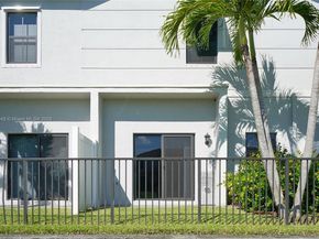 848 NW 3rd Way, Pompano Beach FL 33060