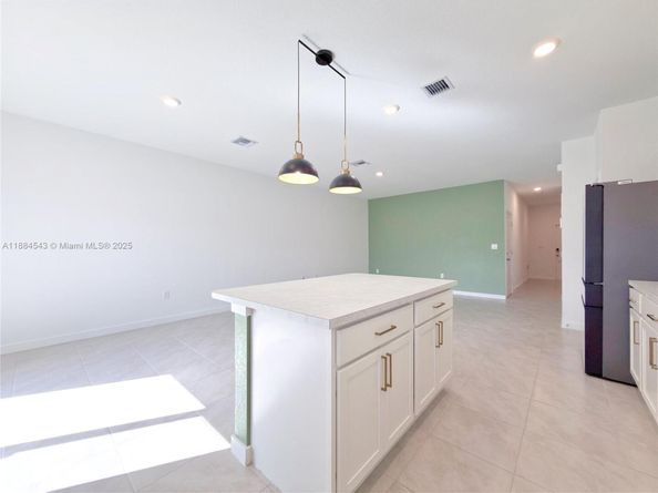 848 NW 3rd Way, Pompano Beach FL 33060