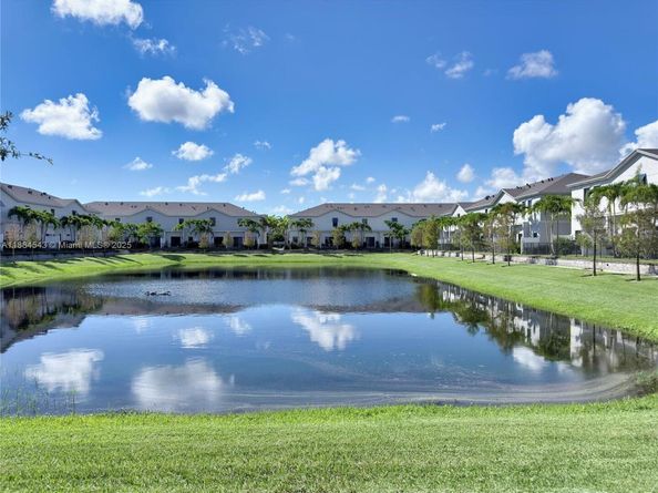 848 NW 3rd Way, Pompano Beach FL 33060