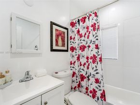1283 NW 45th St, Miami FL 33142