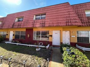 2602 NW 52nd Ave B15, Lauderhill FL 33313