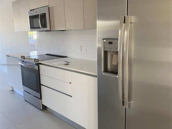 2535 NE 193rd St 3108, Miami FL 33180