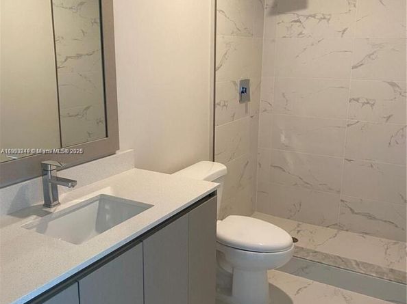 2535 NE 193rd St 3108, Miami FL 33180