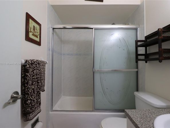 15434 SW 85th Ln 154, Miami FL 33193