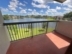 9846 Nob Hill Ln 9846, Sunrise FL 33351