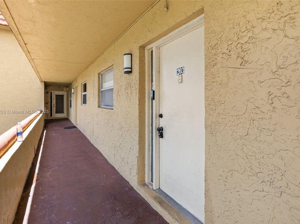 10772 La Placida Dr 7203, Coral Springs FL 33065