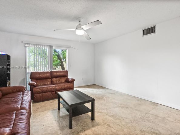 10772 La Placida Dr 7203, Coral Springs FL 33065