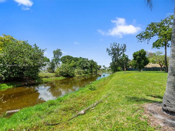 10772 La Placida Dr 7203, Coral Springs FL 33065