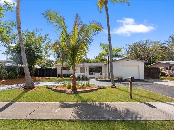 3390 SW 15th Ct, Fort Lauderdale FL 33312