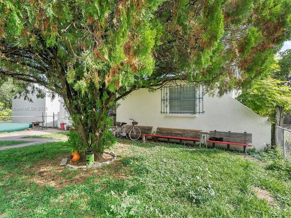 4815 NW 6th Ave, Miami FL 33127