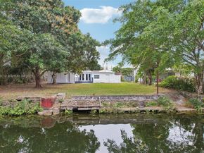 299 S Biscayne River Dr, Miami FL 33169
