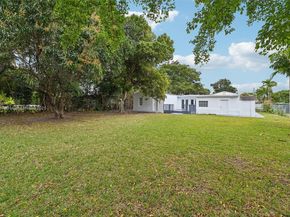 299 S Biscayne River Dr, Miami FL 33169