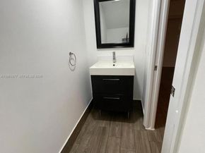 14111 SW 121st Pl 4, Miami FL 33186