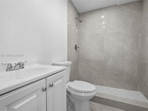 201 S Biscayne River Dr, Miami FL 33169