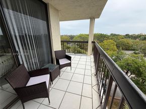 825 Egret Cir 511, Delray Beach FL 33444