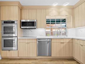 13595 SW 114th Ter, Miami FL 33186