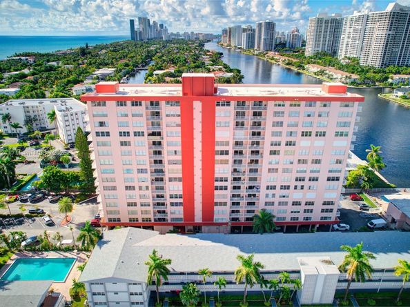 3161 S Ocean Dr 1201, Hallandale Beach FL 33009