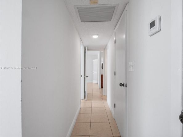 3161 S Ocean Dr 1201, Hallandale Beach FL 33009