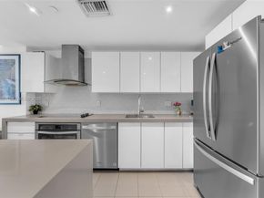 1600 NE 1st Ave 1511, Miami FL 33132