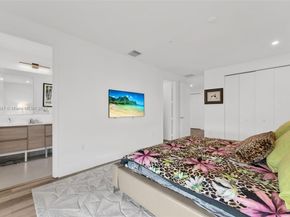 4212 NE 7th Ter, Oakland Park FL 33334