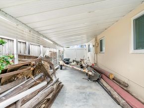 281 SE 3rd Ct, Pompano Beach FL 33060