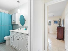 281 SE 3rd Ct, Pompano Beach FL 33060