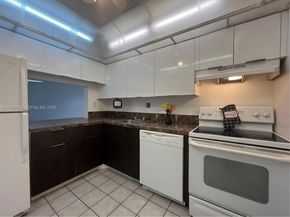 7820 S Colony Cir S 301, Tamarac FL 33321