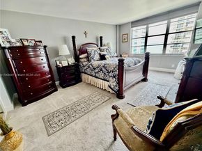 5700 Collins Ave 14M, Miami Beach FL 33140