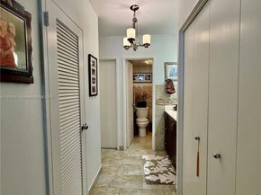 5700 Collins Ave 14M, Miami Beach FL 33140