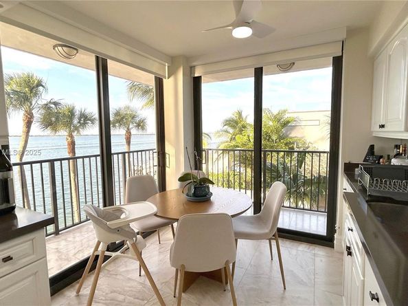 801 N Venetian Dr 201, Miami FL 33139