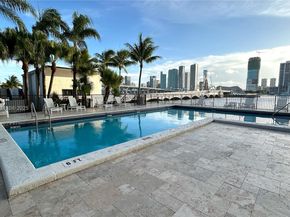 801 N Venetian Dr 201, Miami FL 33139