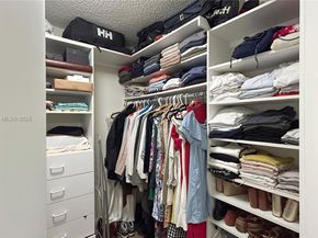 801 N Venetian Dr 201, Miami FL 33139