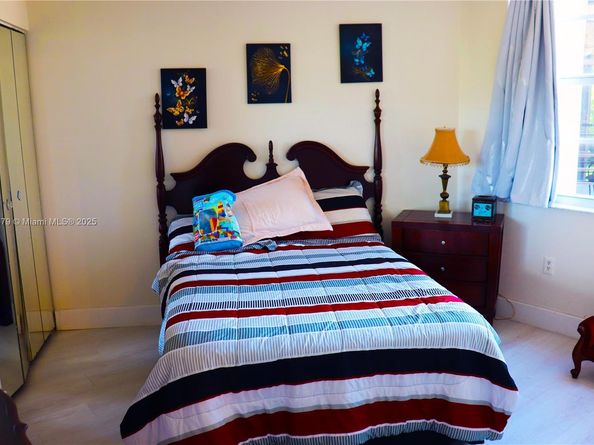 900 Saint Charles Pl 316, Pembroke Pines FL 33026