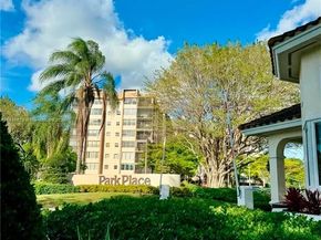 900 Saint Charles Pl 316, Pembroke Pines FL 33026