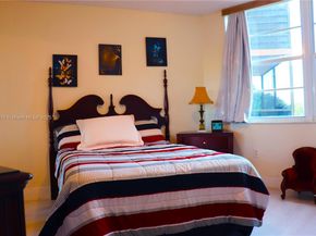 900 Saint Charles Pl 316, Pembroke Pines FL 33026